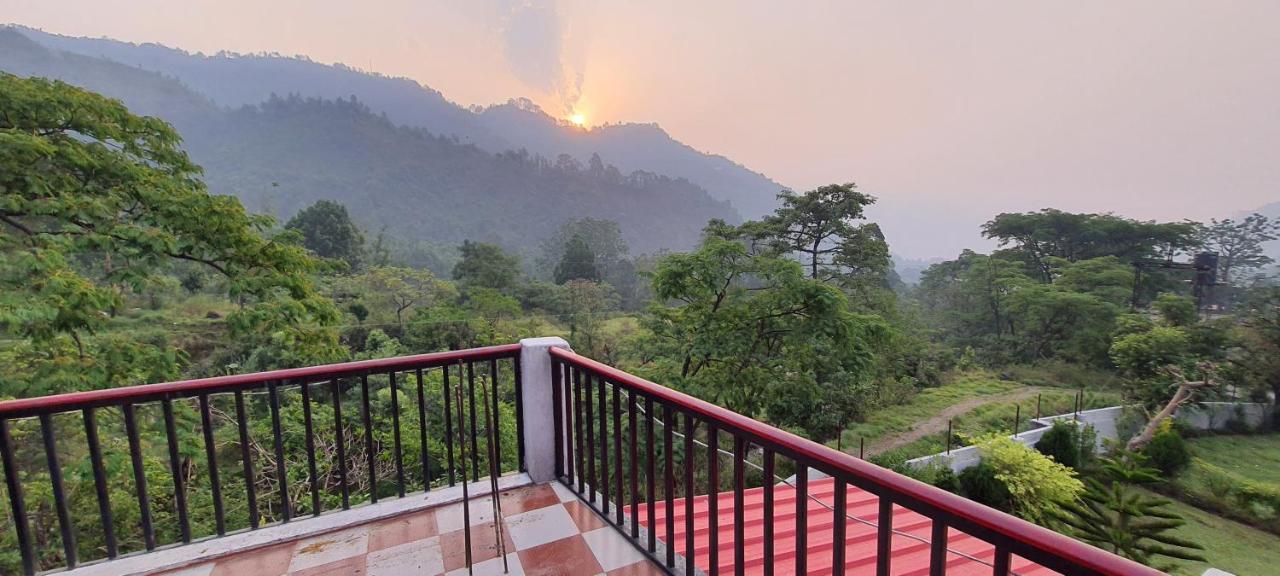 Karthik Resorts, Jeolikote Nainital Ngoại thất bức ảnh